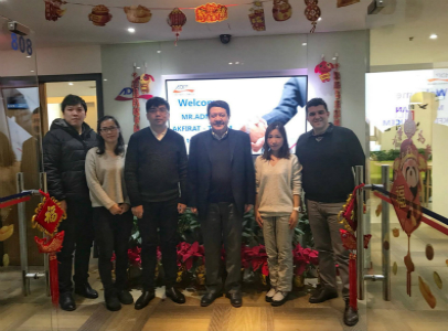 TUCEM主席阿克佛拉特蒞臨亞東盛調(diào)研座談